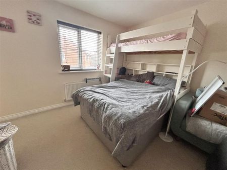 5 bedroom detached house to rent - Photo 4