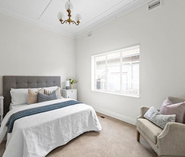 31 Ranfurlie Crescent, Glen Iris VIC 3146 - House For Rent | Domain - Photo 5