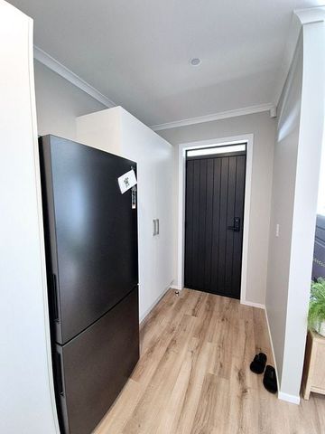 Spacious 1 bedroom in Hobsonville - Photo 5