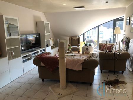 Duplex appartement te huur in het centrum van Lochristi! - Photo 4