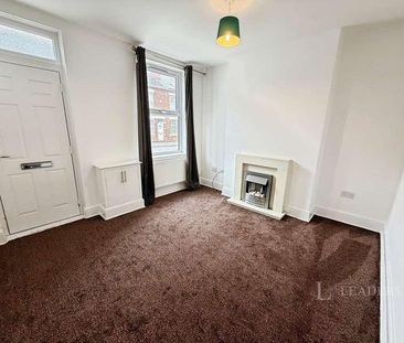 Vernon Road, Nottingham, Nottinghamshire, NG6 - Photo 2