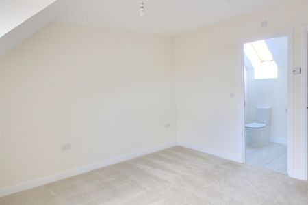 Nicholson Way Waterlooville Unfurnished - Photo 2