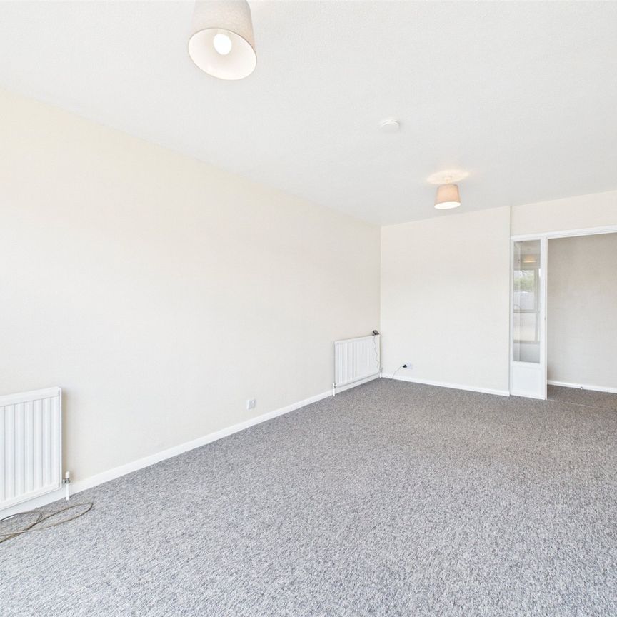 Parliament Road, Thame, Oxfordshire, OX9 - Photo 1
