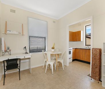 12 Cook Street, UNANDERRA NSW 2526 - Photo 3