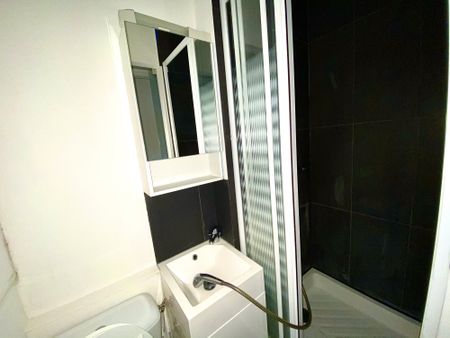 Location Appartement 1 pièce 15m² LAMBERSART 59130 - Photo 4