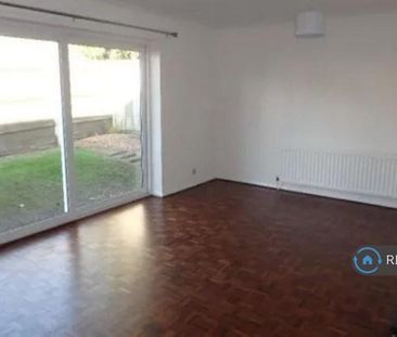 3 bedroom bungalow to rent - Photo 3