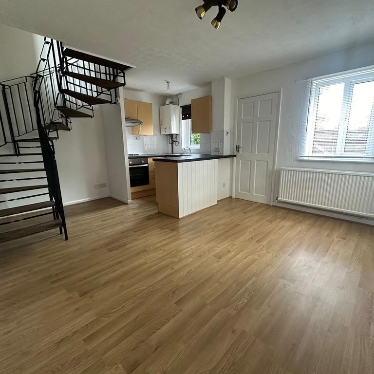 1 bedroom house to rent - Photo 1