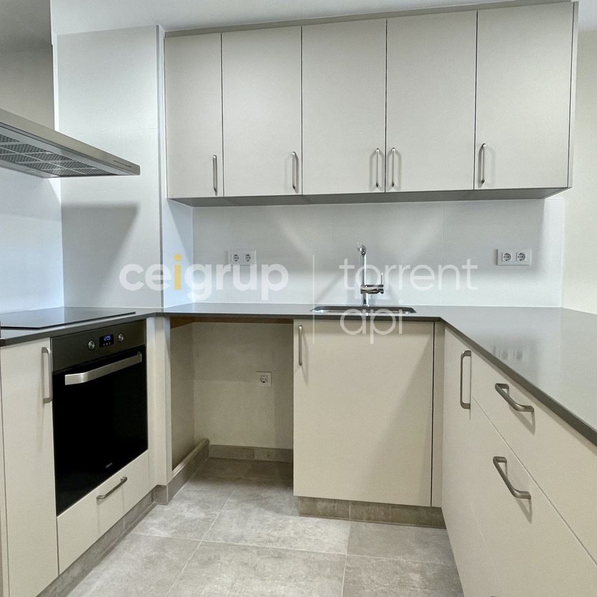 Apartament en lloguer a L'Escala - Photo 1