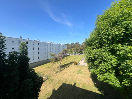 Location - Appartement T2 - 37 m² - Grand-Charmont - Photo 4