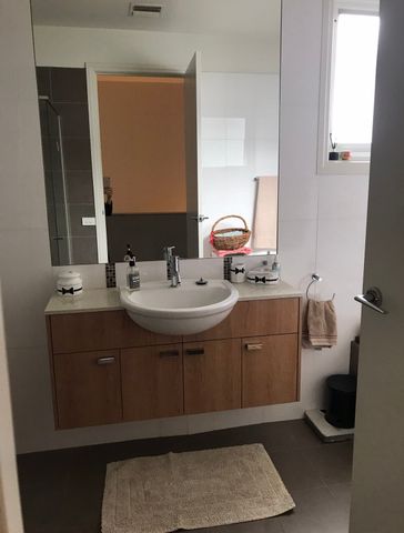 Caulfield South - Photo 5