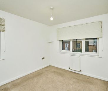 2 bedroom house to rent - Photo 3