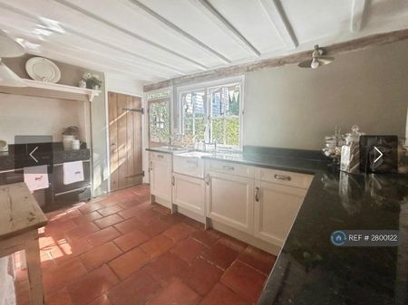 2 bedroom terraced house to rent - Photo 5