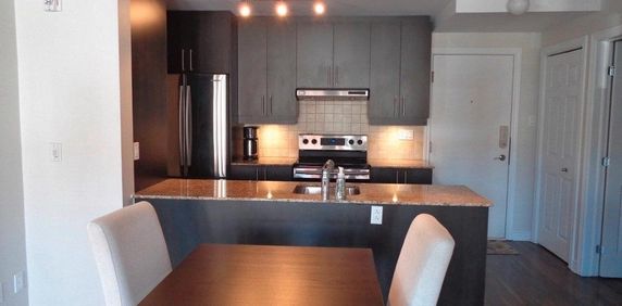 4½ Condo À LOUER / FOR RENT,Rue Gordon,Verdun - Metro VERDUN & de l'EGLISE - Photo 2