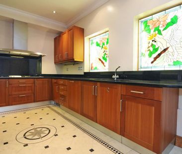 3 bedroom townhouse to rent - Photo 5