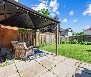 For Lease - 15 Fulton Crescent, Whitby, Ontario - Photo 5
