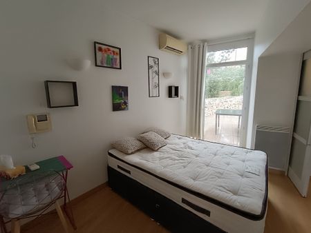 A LOUER - MAISON MEUBLEE TYPE 2 - Photo 2