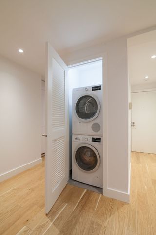 4580 Chemin Queen Mary - Photo 2