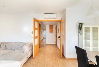 Carrer de la Marina, Barcelona, Catalonia 08005