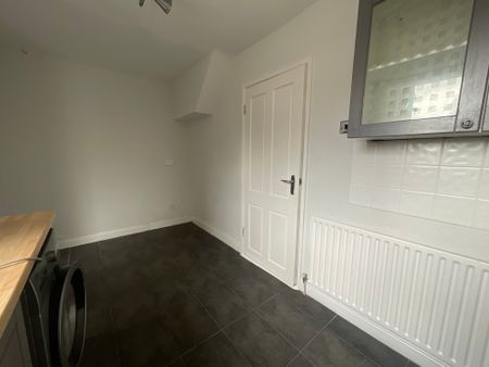 8 Donaldson Crescent, Belfast, BT13 3LQ - Photo 5