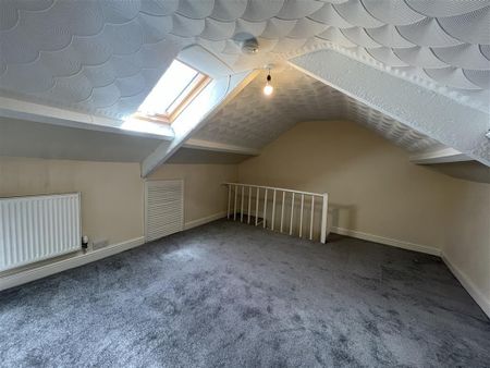 Eastland Road, NEATH - Photo 2