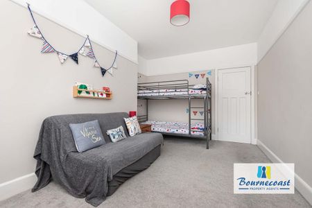 3 bedroom ground floor flat to rent - Photo 3