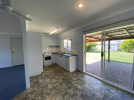 4 Glen Court, Point Vernon - Photo 5