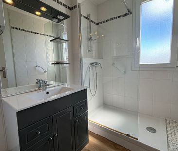 Location Appartement 3 pièces 78m² - Photo 4
