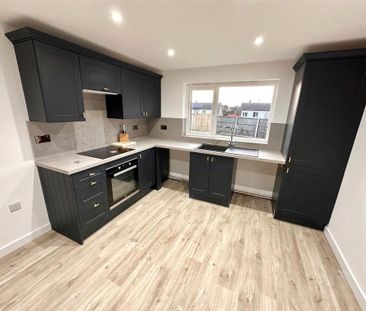 3 bedroom detached house to rent - Photo 5