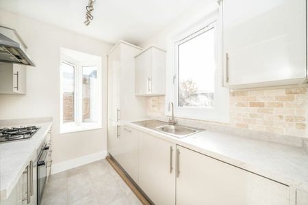 Godstone Road, St Margarets, TW1 - Photo 4