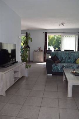 Huis te huur - Photo 1