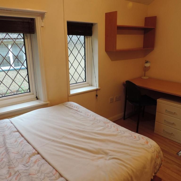 5 bedroom house to rent - Photo 1