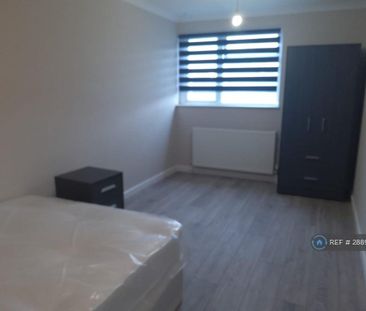 5 bedroom terraced house to rent - Photo 2