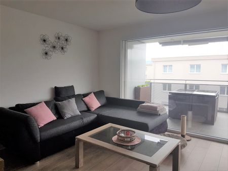 MAGNIFIQUE 2 ½ PIECES AVEC GRAND BALCON ! - Photo 2