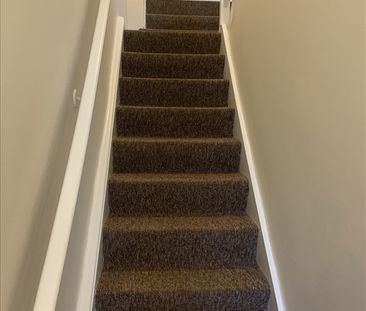 17 Chobham Street - Photo 2