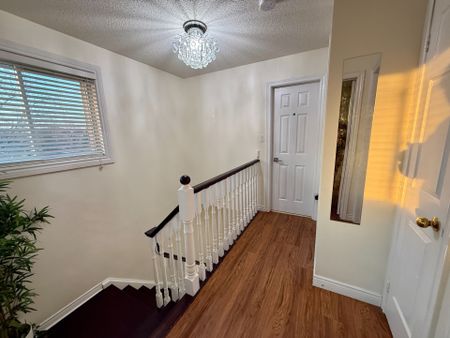 For Lease - 15 Inverhuron Trail, Oakville, Ontario - Photo 5