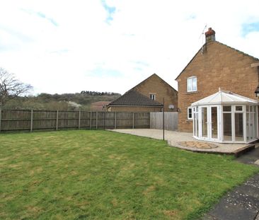 Lower Meadow, Ilminster, Somerset, TA19 - Photo 4