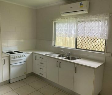 NEAT AND TIDY - Photo 2