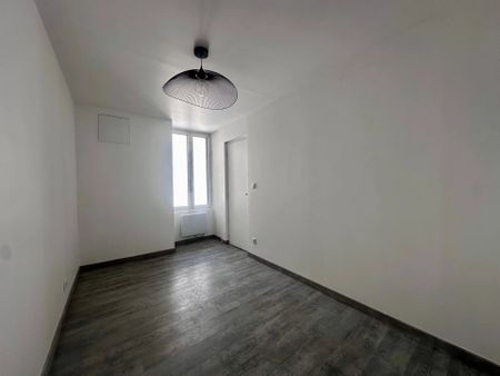 Location Appartement 1 pièce 22m² TOURNAN EN BRIE 77220 - Photo 3