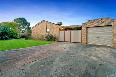 40 Granite Drive Langwarrin VIC - Photo 4