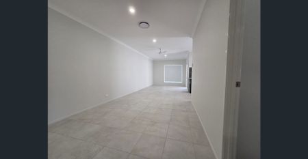 Brand new 3+1 bedrooms house for first lease - Photo 3