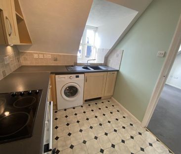 2 bedroom apartment to rent - Photo 6