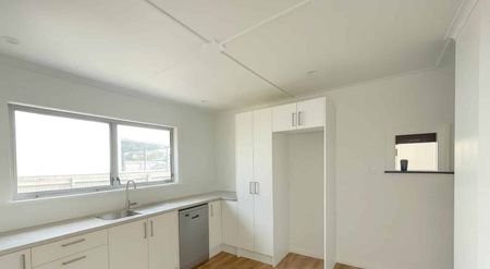 Renovated Tawhero Home - Photo 3