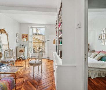 Location Appartement Paris 7 3 Pièces 48.75 m² - Photo 4