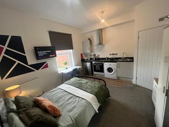 Studio to rent - Photo 1