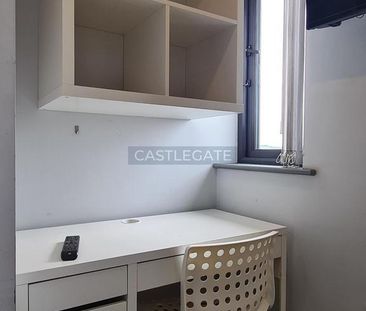 7 bedroom flat share to rent - Photo 6