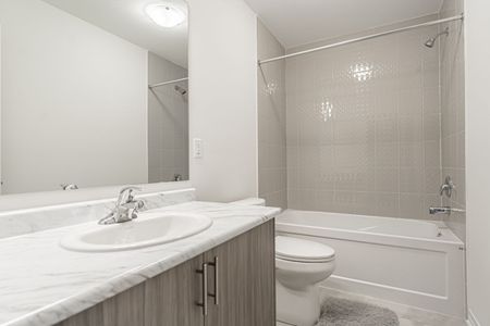 For Lease - 31 Bluebird Lane, Barrie, Ontario - Photo 4