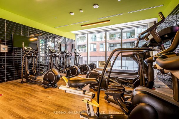 For Lease - 665 Queen Street Unit# 205, Toronto, Ontario - Photo 1