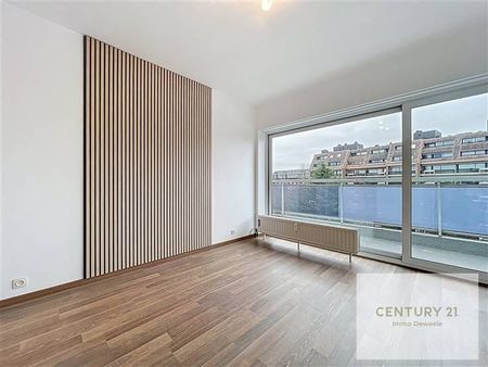 Appartement te huur - Photo 3