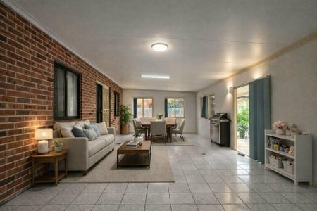 22 Hinkler Avenue, Warwick Farm NSW - Photo 2