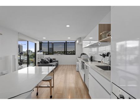 Nile Street, Woolloongabba - Photo 3